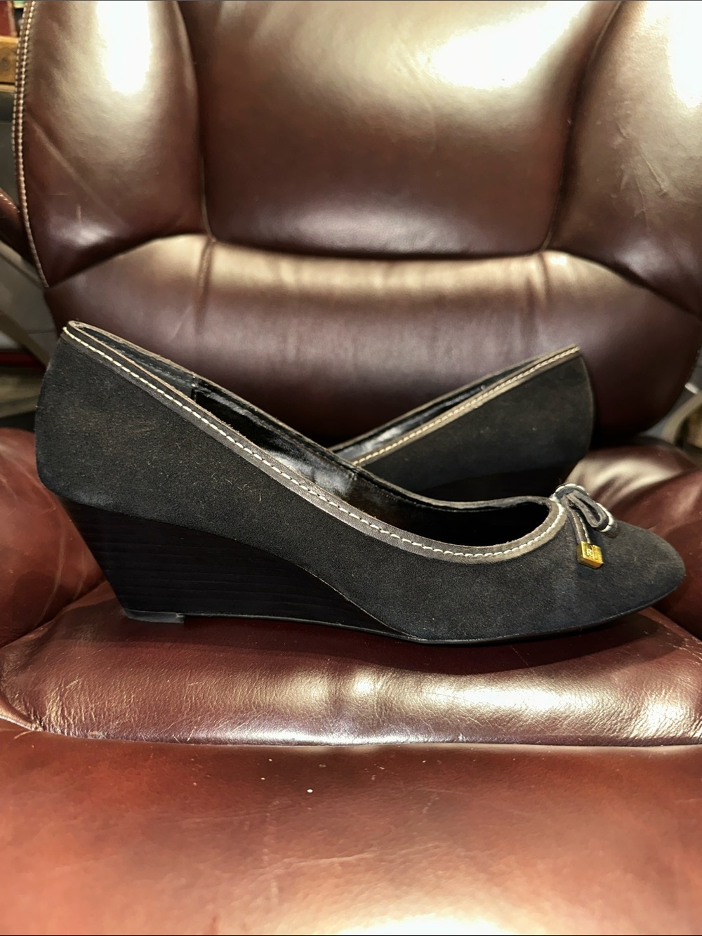 Lauren Ralph Lauren Black Suede Bow Wedge Pumps